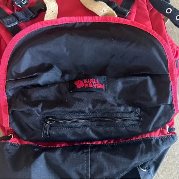 The Fjällräven Vintage 13L DayPack - Picture 12 of 14